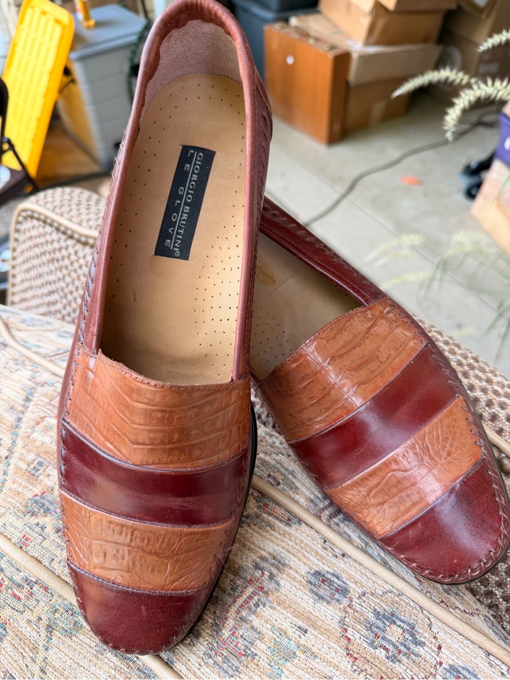 Giorgio Brutini Two-Tone Brown Leather Slip-On Loafers